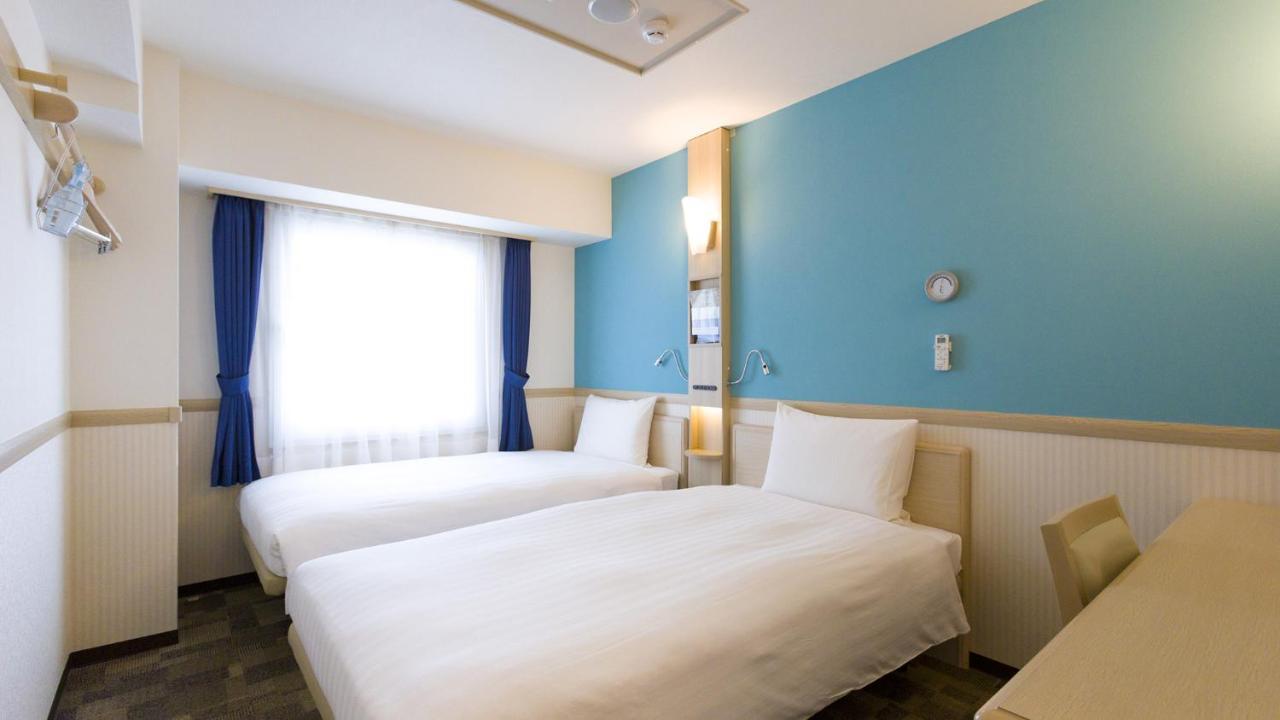 Toyoko Inn Osaka Kyobashi Sakuranomiya Стая снимка